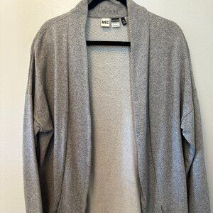 Mountain Equipment Co-op (MEC) Women's Long-sleeved Wrap, Size XL